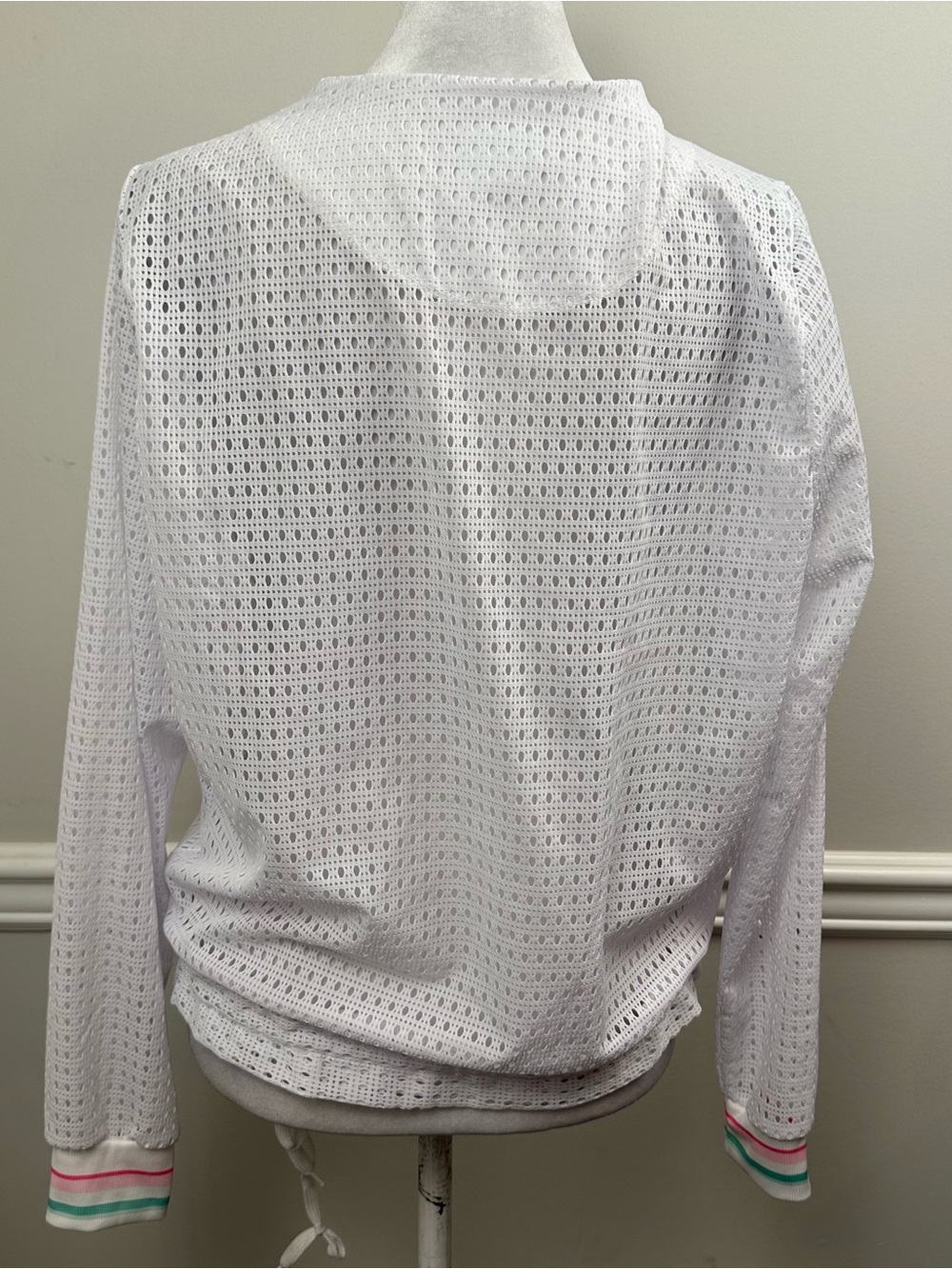 Lucky in Love White Open-Knit V-Neck Pullover with Pink & Green Trim M - Picture 4 of 4